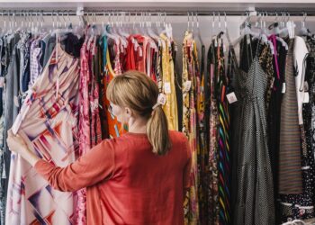 10 საინტერესო ფაქტი მეორადი ტანსაცმლის მაღაზიების შესახებ