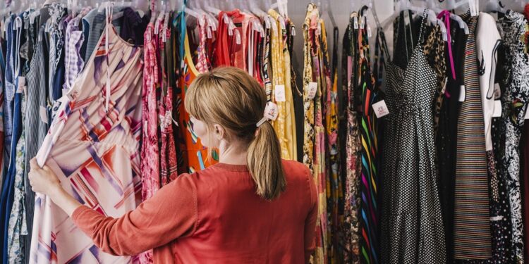 10 საინტერესო ფაქტი მეორადი ტანსაცმლის მაღაზიების შესახებ