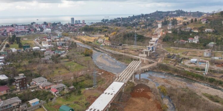 როდის გაიხსნება ბათუმის შემოვლითი გზა?