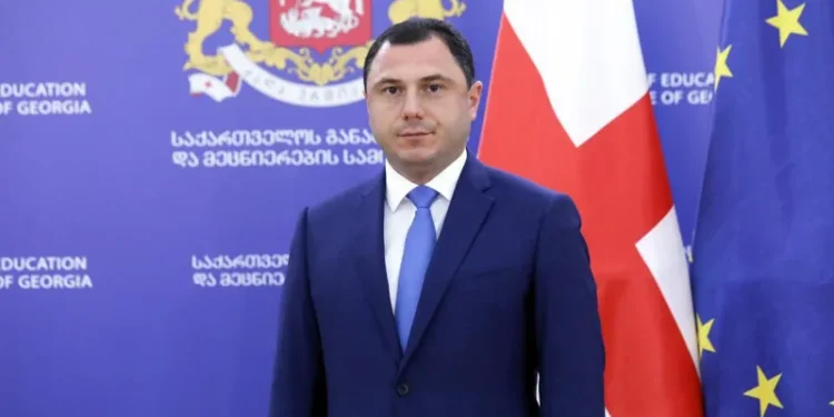 განათლების მეცნიერებისა და ახალგაზრდობის მინისტრი გიორგი ამილახვარი თანამდებობიდან გადადგა