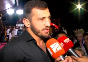 ლაშა ბექაური – ვემიჯნები სალომე ზურაბიშვილის პოლიტიკურ შეხედულებებს და ვფიქრობ, ჩემ სამშობლოს უნდა ჰყავდეს უფრო ღირსეული, მართლმადიდებელი და ქართველი ხალხის ინტერესების გამტარებელი პრეზიდენტი