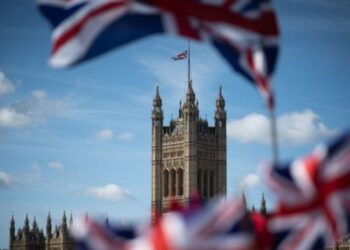 ბრიტანეთმა სანქციების სიაში კიდევ 10 რუსული გემი დაამატა