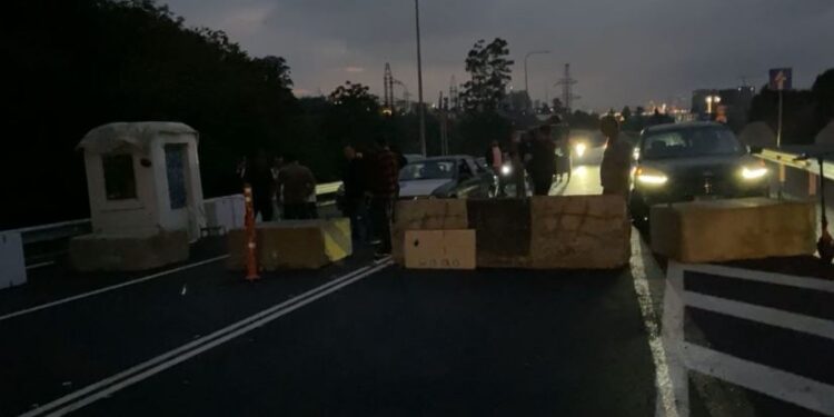 დღეს საზეიმოდ გახსნილი ბათუმის შემოვლითი გზა ჩაკეტილია