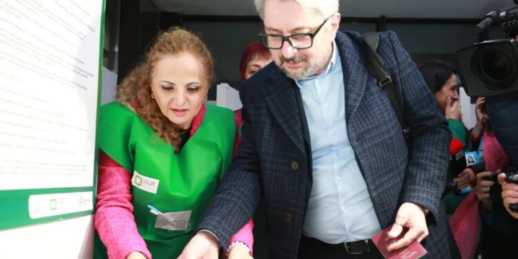 „უპრეცედენტო აქტივობაა, ოდნავ დაბალია აქტივობა დასავლეთ საქართველოში იმიტომ, რომ ძალიან წვიმს” – გვარამია