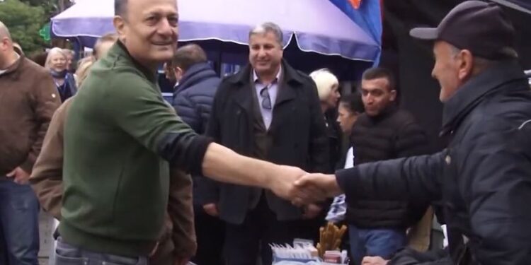 ოზურგეთში ლეიბორისტული პარტიის ლიდერი შალვა ნათელაშვილი იმყოფებოდა