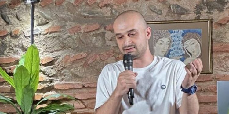 “ფინანსური პოლიცია შემოვიდა დღეს ჩემთან და ჩემს ძმასთან ამოიღეს ყველანაირი ტექნიკა” – ონისე ცხადაძე