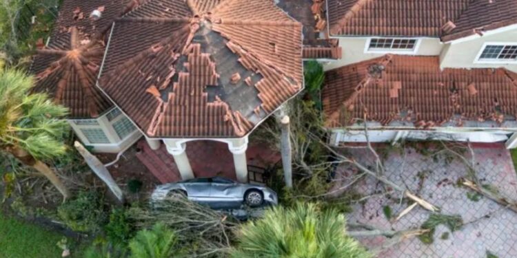 ქარიშხალმა “მილტონმა” აშშ-ში 16 ადამიანი იმსხვერპლა