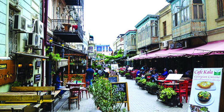 რაში ხარჯავენ უცხოელი ვიზიტორები საქართველოში ყველაზე მეტ თანხას