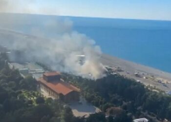 ბათუმის ბულვარში ხანძარია