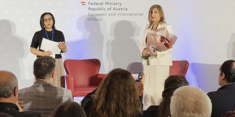 ნათია კუპრაშვილს ევროპულმა ფორუმმა სამოქალაქო საზოგადოების ჯილდო გადასცა