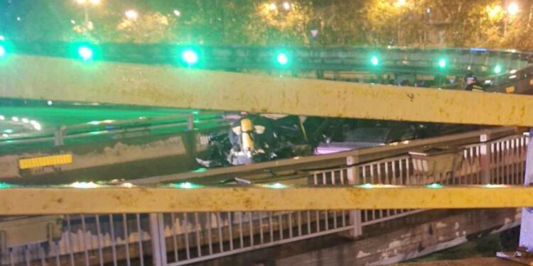 თბილისში, გმირთა მოედანზე ავარია მოხდა