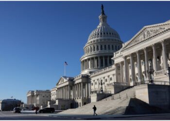 ვაშინგტონში, კაპიტოლიუმის ტერიტორიაზე დააკავეს მამაკაცი შემდუღებელი აპარატით