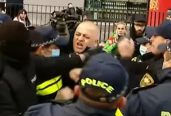 მელიქიშვილის გამზირზე დაკავებულთა შორის ერთ-ერთი პირი „მთავარი არხის“ ოპერატორია