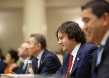 ვის განიხილავს “ქართული ოცნება” პრეზიდენტის პოსტზე?