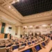 საქართველოს მეექვსე პრეზიდენტს პირველად, არაპირდაპირი წესით, 300 წევრისგან შემდგარი საარჩევნო კოლეგია აირჩევს