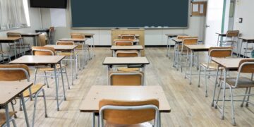 ახალი სასწავლო წლიდან პირველ კლასში დარეგისტრირების შესაძლებლობა მიეცემათ ბავშვებს, რომლებსაც ექვსი წელი 31 დეკემბრის ჩათვლით შეუსრულდებათ