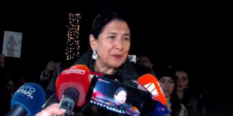 “ქალები არიან ყველაზე მაგრები ამ ქვეყანაში” – პრეზიდენტმა ქალების მარშს სიტყვით მიმართა