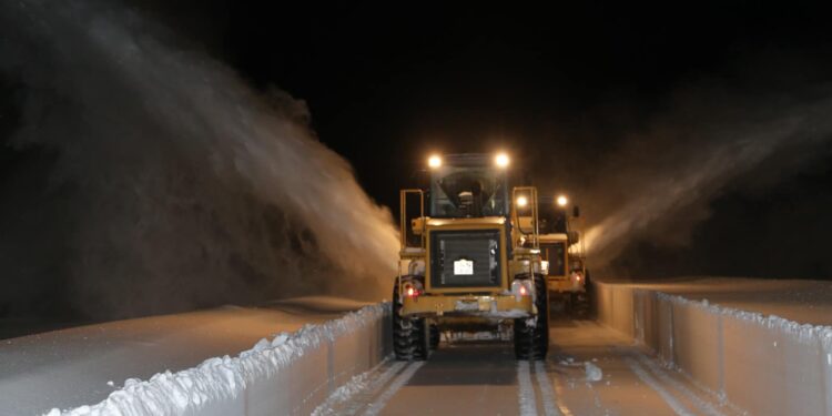 საავტომობილო გზის ამ მონაკვეთზე ზვავსაშიშროების საფრთხის დონე მაღალია – გზების დეპარტამენტი განცხადებას ავრცელებს