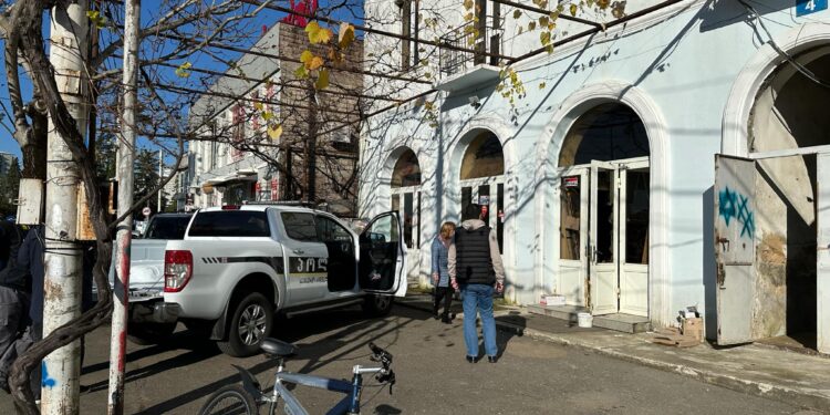 ოზურგეთში მაღაზია გაქურდეს