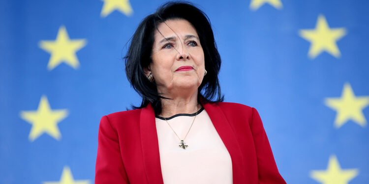 “გადამწყვეტი დრო დგას, ჩვენ ფაქტობრივად ვგრძნობთ, რომ 1921 წელში ვიმყოფებით და მოვლენები მეორდება” – პრეზიდენტი ევროპარლამენტს