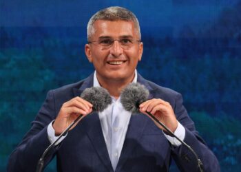 მდინარაძე: აწი თუ ვინმე მხარს დაგვიჭერს, ჯერ ვიკითხავთ ხოლმე მადლობა რამე უხერხულობას ან პრობლემას ხომ არ შეუქმნის