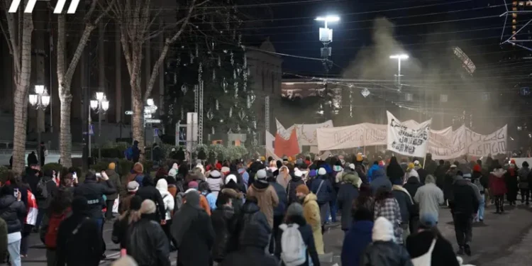 რუსთაველის გამზირზე საპორტესტო აქციაზე მოქალაქეები იკრიბებიან