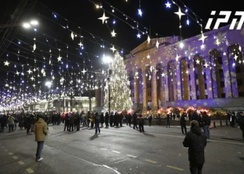 პარლამენტთან საპროტესტო აქცია დასრულდა