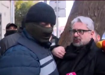 პოლიციამ ნიკა გვარამია დააკავა