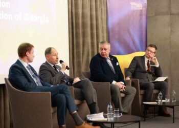 ევროკავშირის ელჩი ქართული ბიზნესის წარმომადგენლებს შეხვდა