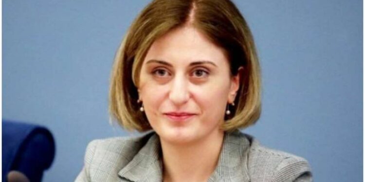 ჩეხეთში საქართველოს ელჩმა, თეა მაისურაძემ თანამდებობა დატოვა