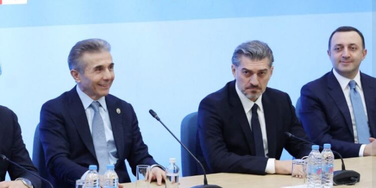 საარჩევნო კოლეგიამ საქართველოს პრეზიდენტად მიხეილ ყაველაშვილი აირჩია