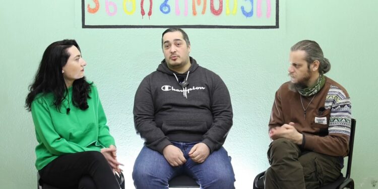 ”ჩვენ უკან დასახევი გზა აღარ გვაქვს, უკან არის ჯოჯოხეთი” – მამუკა გაბაიძე სტუდია ”ანტიბიოტიკში”