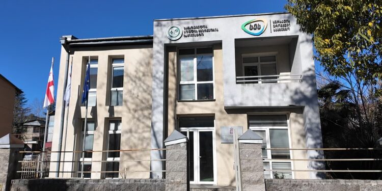 ოზურგეთის რომელი სოფლის მცხოვრებია 63 წლის მამაკაცი, რომელიც ტრიქინელოზით დასნებოვნდა