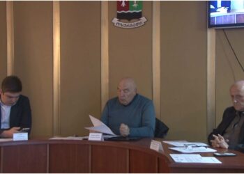 ოზურგეთის საკრებულოს დეპუტატებს თავიანთი მოვალეობის შესრულებისთვის ხარჯის თანხა გაეზარდათ – კიდევ რა საკითხები განიხილეს ოზურგეთის საკრებულოს სხდომაზე