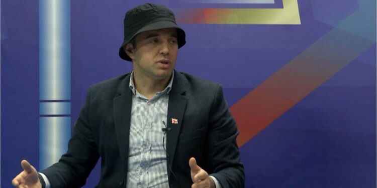 “ოცნება მოქალაქეების ხარჯზე ინახავს თავის აქტივს” – ბესო ქათამაძე სტუმრად ”გურიის ახალ ამბებში”