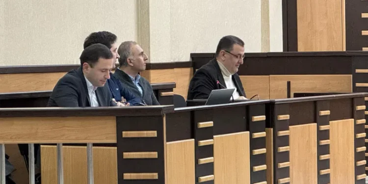 თბილისის საქალაქო სასამართლოში ალეკო ელისაშვილის წინასასამართლო პროცესი მიმდინარეობს