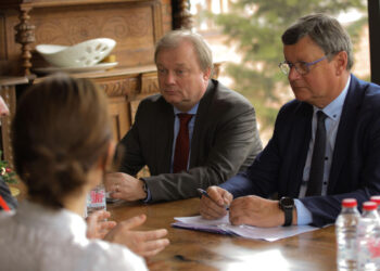 ევროპის საბჭოს საპარლამენტო ასამბლეის დელეგაცია გიორგი გახარიას სახლში ეწვია