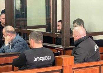 “თავს ვიცავდი და იმიტომ ვესროლე” – მესტიაში მომხდარ მკვლელობასა და ყაჩაღობაში ბრალდებულებს წინასწარი პატიმრობა შეეფარდათ