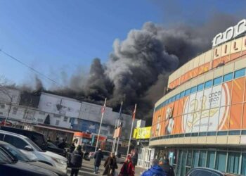 ამ წუთებში ხანძარია ლილოში – არსებული ინფორმაციით, ერთ-ერთი მაღაზიის საწყობი იწვის