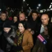 სალომე ზურაბიშვილი ახალ წელს რუსთაველის გამზირზე აქციის მონაწილეებთან ერთად “მრავალჟამიერის” ფონზე შეხვდა