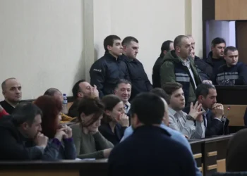 „თბილისი მოლთან“ გზის ჯგუფურად ბლოკირების მცდელობაზე დაკავებულებს, გიგი უგულავას და კიდევ 7 პირს სასამართლომ გირაო შეუფარდა