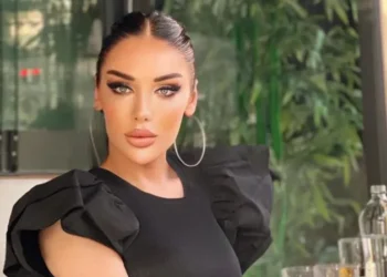 ექსპერტიზის დასკვნის მიხედვით, 37 წლის კესარია აბრამიძეს დანით 28 ჭრილობა მიაყენეს