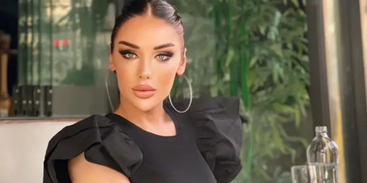 ექსპერტიზის დასკვნის მიხედვით, 37 წლის კესარია აბრამიძეს დანით 28 ჭრილობა მიაყენეს