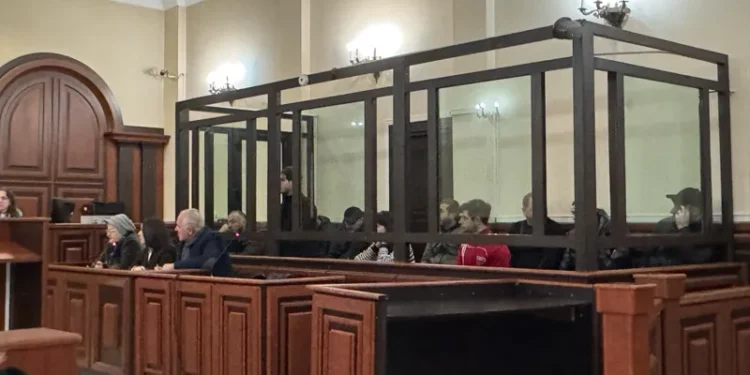 თბილისში, ახალგაზრდა კაცის მკვლელობის საქმეზე ხუთ პირს სასამართლომ პატიმრობა შეუფარდა