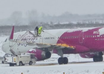აეროპორტების გაერთიანება – დიდთოვლობის მიუხედავად, ქუთაისის საერთაშორისო აეროპორტში რეისები ჩვეულ რეჟიმში ხორციელდება
