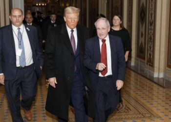 “სენატორ ჯიმ რიშს ჩემი სრული და აბსოლუტური მხარდაჭერა აქვს” | დონალდ ტრამპი