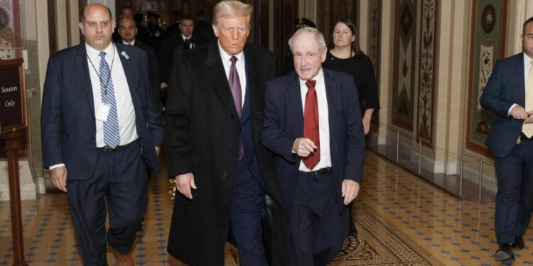 “სენატორ ჯიმ რიშს ჩემი სრული და აბსოლუტური მხარდაჭერა აქვს” | დონალდ ტრამპი