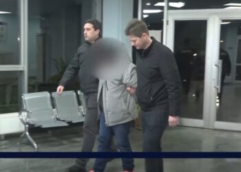 ოზურგეთში 45 და 47 წლის მამაკაცები დიდი ოდენობით ნარკოტიკის შეძენა-შენახვის და დამზადების ბრალდებით დააკავეს