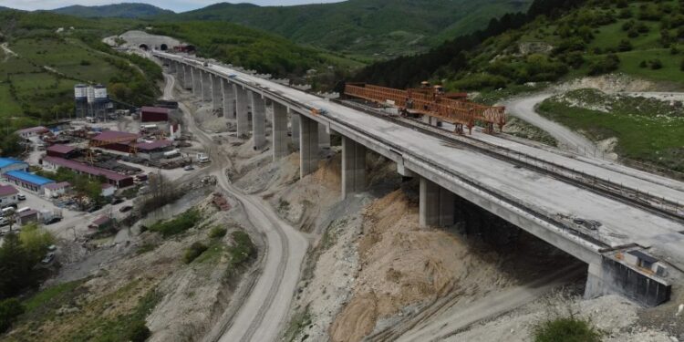 როდის გაიხსნება ჩქაროსნული მაგისტრალის ზემო ოსიაური ჩუმათელეთის გზის მეორე მონაკვეთი