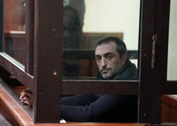 სასამართლომ ექიმი გიორგი ახობაძე პატიმრობაში დატოვა